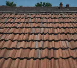 Czy naprawa dachu z papy jest trudna i czasochłonna?
