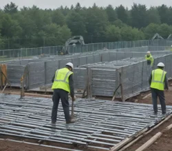 Ogrodzenia przemysłowe — specyfika produkcji i montażu